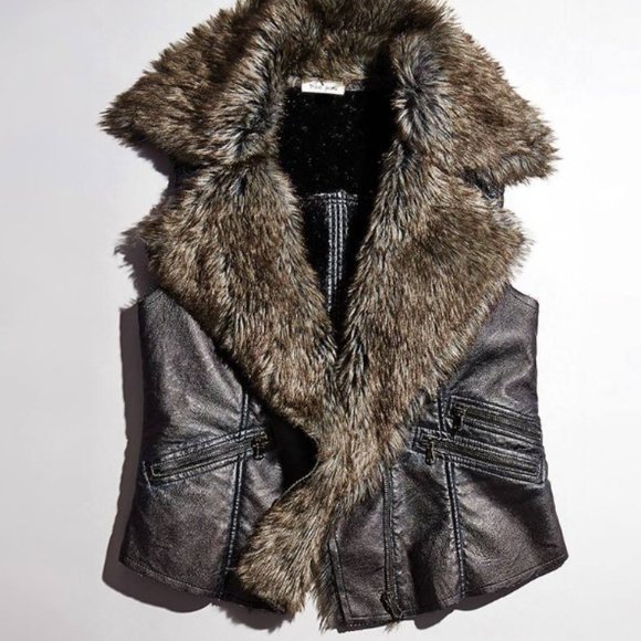 Faux Leather Fur Vest S - Picture 3 of 14